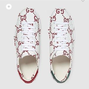 Gucci sneakers